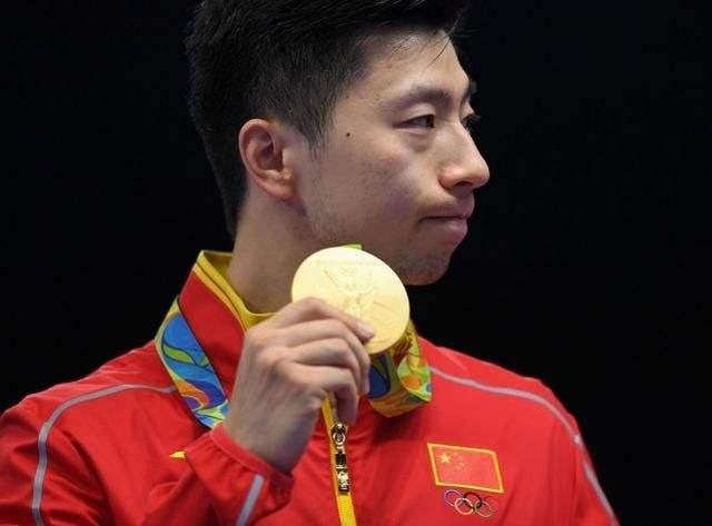 这与她日复 这与她日复